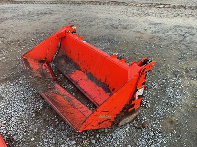Land Pride CB1060 Multi-Purpose Ag Tractor Bucket (Inoperable)