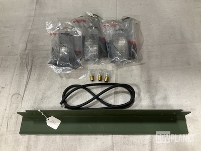 (11) Pierce 1368984 Electrostatic Light Shield Assemblies