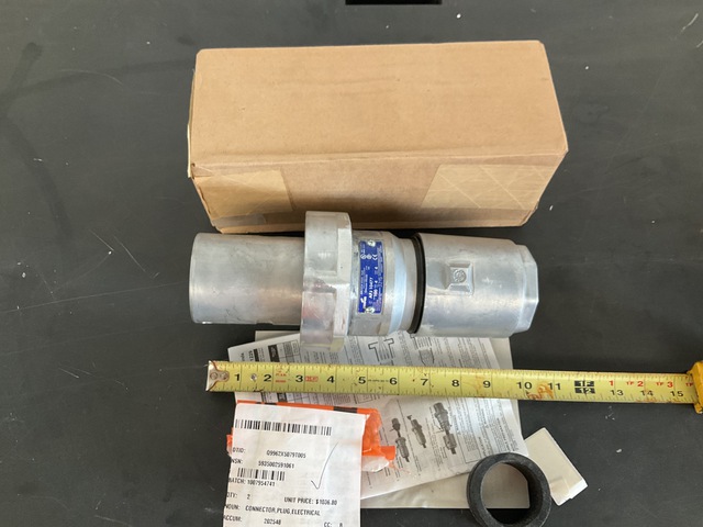 (43) Bolts, (710) Plain Nuts, (2) Straight Pins & (23) Threaded Standoffs