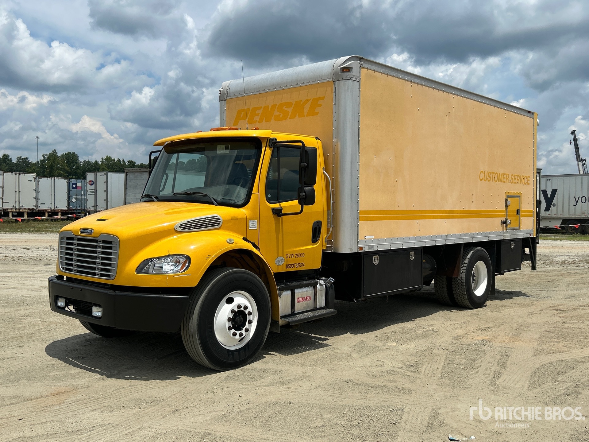 2013 Freightliner M2 106 4x2 Van Truck