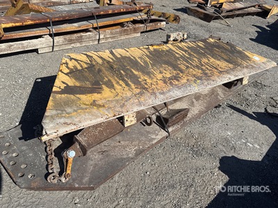 Volvo Articulated Dump Truck Tail Gate