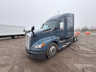 2025 Kenworth T680 6x4 Sleeper Truck Tractor