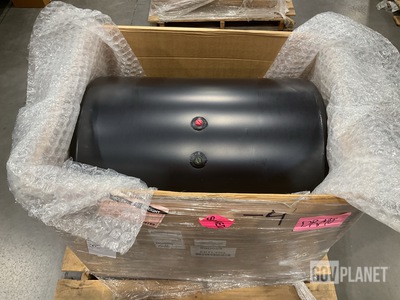 Daimler Trucks A03-28234-161 Engine Fuel Tank