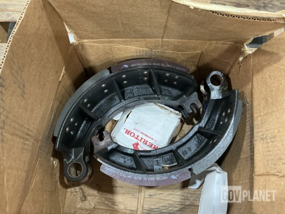 (2) Meritor SR4034515PC Brake Shoe Sets