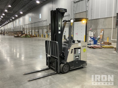 2015 Crown RC5525-30 2750 lb Electric Forklift