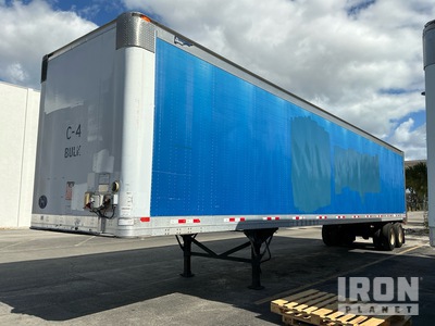 2011 Great Dane CLD-1313-02048 48 ft x 102 in Sliding T/A Geschlossene Anhänger