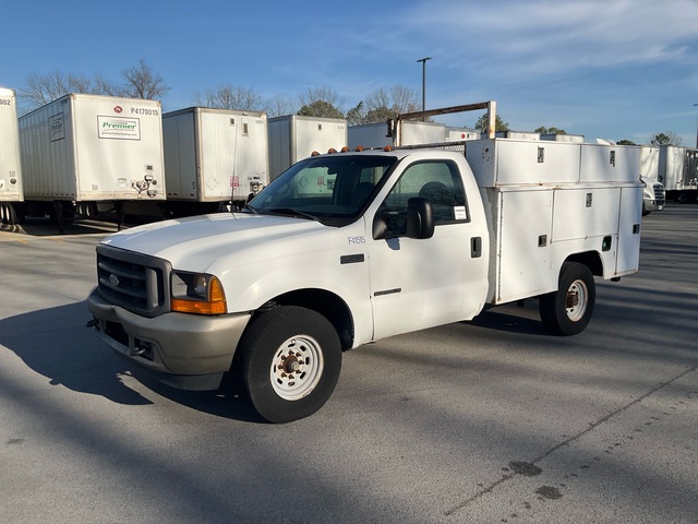 2001 Ford F-350 XL 4x2 Utility Truck