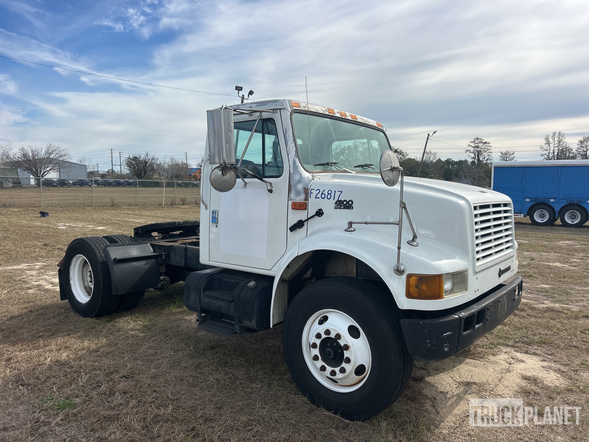 2001 International 4900 4x2 S/A Day Cab Truck Tractor in Valdosta