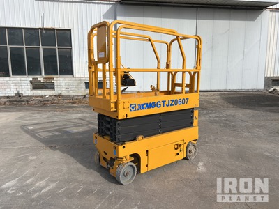 2018 XCMG GTJZ0607 Electric Scissor Lift