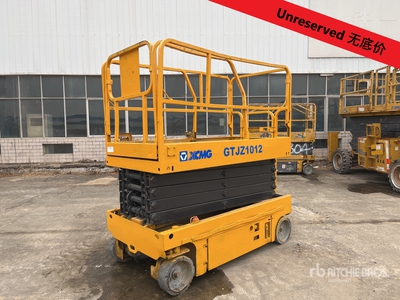 2018 XCMG GTJZ1012 Electric Scissor Lift