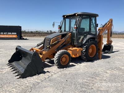 2016 Case 851EX-SS 4x4 Retroexcavadora / لودر خلفي