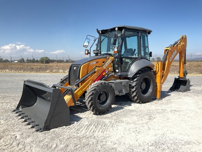 2025 Case 770NX 4x4 Retroexcavadora (Sin Usar) / Retroexcavadora (Unused)