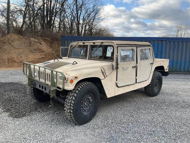 2008 AM General M1097R1 HMMWV 4 Door Soft Top w/Truck Body
