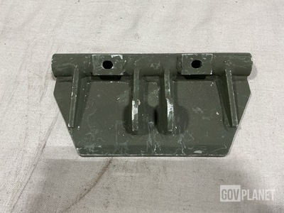 (10) Oshkosh 1KK268 Mounting Plates