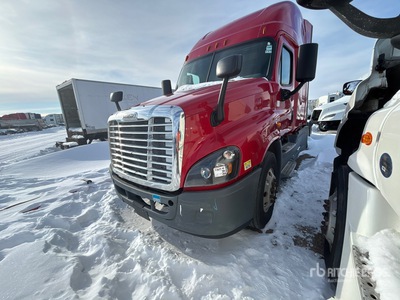 2015 Freightliner Cascadia 125 6x4 T/A Sleeper Truck Tractor (Inoperable)
