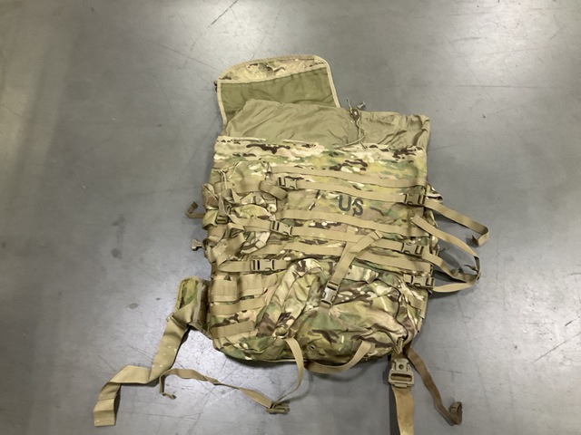 (20) Field Packs