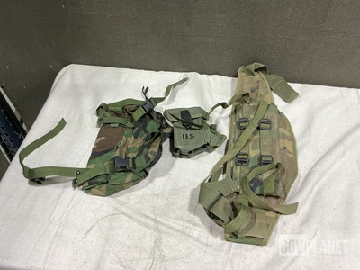 (31) Molded Waist Belts, (28) Waist Packs & Assorted Items