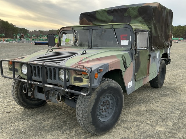 2004 AM General M1097A2 HMMWV 2 Door Soft Top w/Truck Body