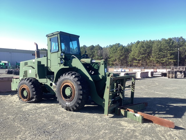 International Hough M10A Rough Terrain Forklift