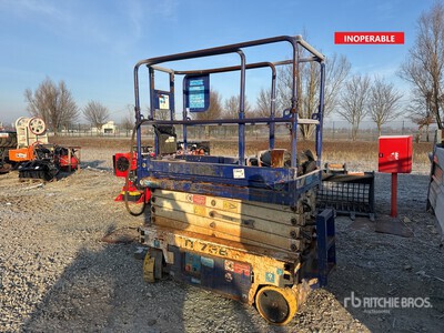 2009 Iteco IT7380 Elevador de tijera (Inoperable)