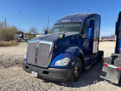 2019 Kenworth T680 6x4 T/A Slaapcabine Trekker