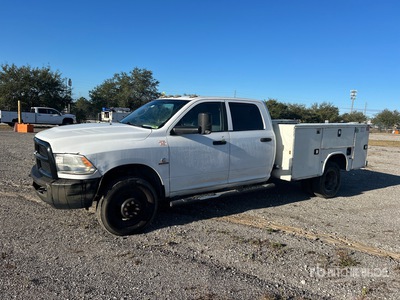 2014 Ram 3500 4x4 Crew Cab Camión Utilitario