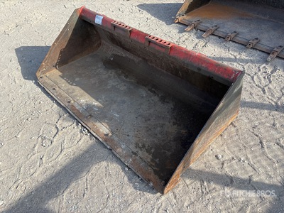 Bobcat 68 in General Purpose Skid Steer Bucket