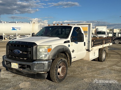 2011 Ford F-450 4x2 Flatbed Truck