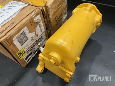 (3) Cat 9P-6447 Fluid Filter Heads