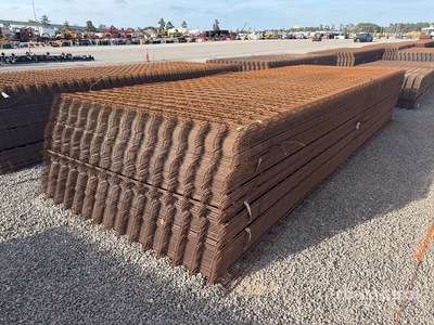 Quantity of (4) Bundles of 6 in x 6 in W1.4 7 ft x 20 ft Re-Mesh