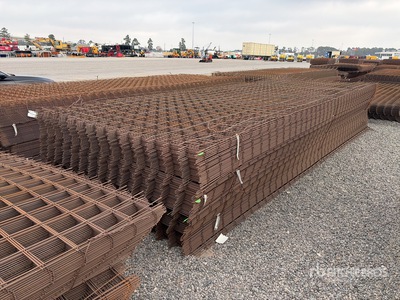 Quantity of (4) Bundles of 6 in x 6 in W1.4 7 ft x 20 ft Re-Mesh