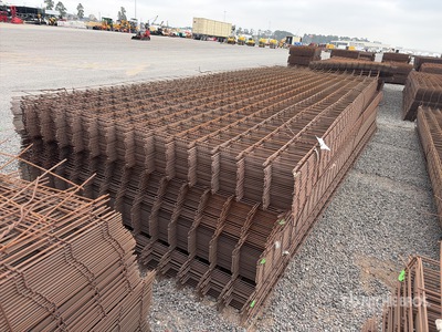 Quantity of (4) Bundles of 6 in x 6 in W1.4 7 ft x 20 ft Re-Mesh