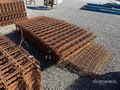 Quantity of (2) Bundles of 6 in x 6 in W1.4 4 ft x 7 ft Re-Mesh