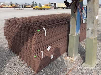 Quantity of (2) Bundles of 6 in x 6 in W1.4 4 ft x 7 ft Re-Mesh