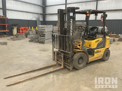 2023 (unverified) Hyundai 25L-7A 5000 lb Pneumatic Tire Forklift