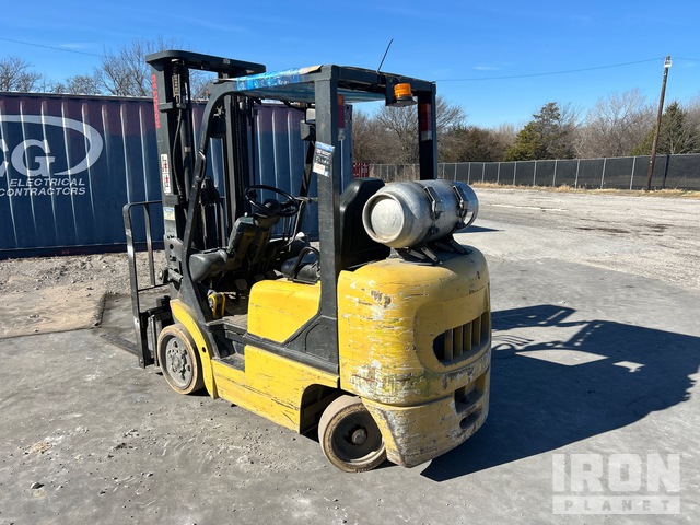 MONTACARGAS 2006 KOMATSU FG25ST14