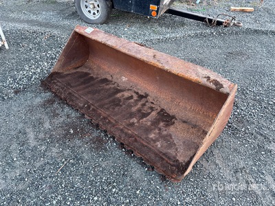 Case 72 in Q/C General Purpose Skid Steer Bucket - Fits Case 440CT