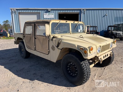 2006 AM General M1097R1 HMMWV 4 Door Soft Top w/Truck Body