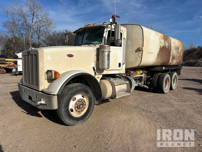 2015 Peterbilt 367 6000 gal 6x4 Water Truck