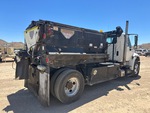 Picture, Right Rear Corner