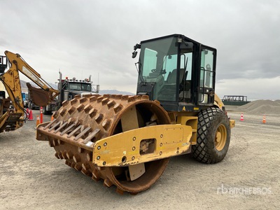 2007 Cat CS563E Rullo vibrante ferro gomma