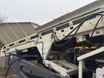 Feeder with Feed Conveyor Frame
