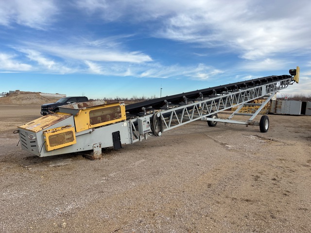 2013 TCI 36X70RAD 36 in x 70 ft Portable Stacking Conveyor
