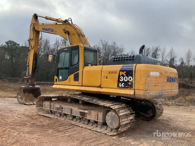 EXCAVADORA 2009 KOMATSU PC300LC8