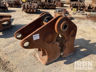 LaBounty 32 in Demolition Pulverizer - Fits Komatsu PC350