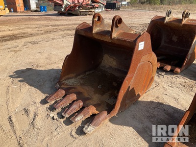52 in Digging Excavator Bucket - Fits Komatsu PC300