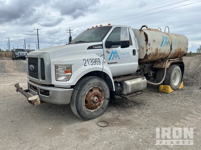 2019 Ford F-750 4x2 Wassertank-Lkw