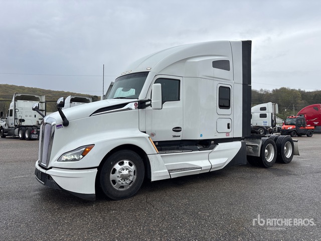 2024 Kenworth T680 6x4 T/A Sleeper Truck Tractor