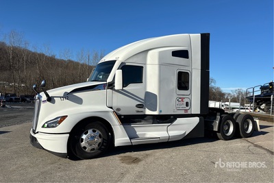 2024 Kenworth T680 6x4 Sleeper Prime Mover