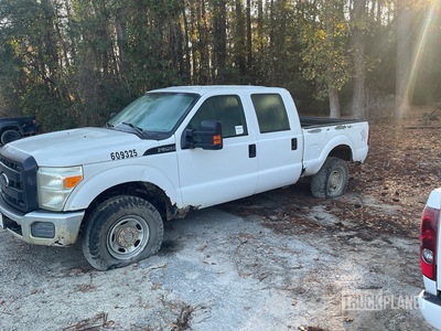 2012 Ford F-250 4x4 Crew Cab Pickup